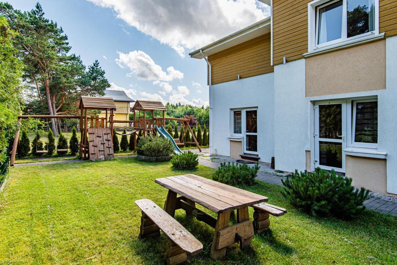 Viski Vila Hotel Palanga Buitenkant foto